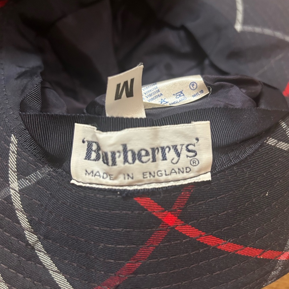 Vintage Burberry Crusher Men’s Hat! Made in England! Burberry - Picture 5 of 12